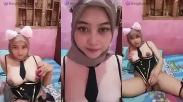 Dokumentasi Ukhti Hijab Cantik Di Kamar Tidur