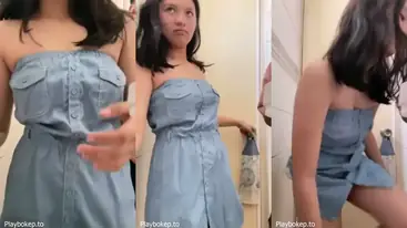 Kemesraan Sejoli Cantik Di Ruangan Toilet